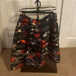 Jasmine Black/ Flower Skirt, L